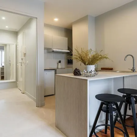 Moderne Proche Et Transports Lejlighed Nice